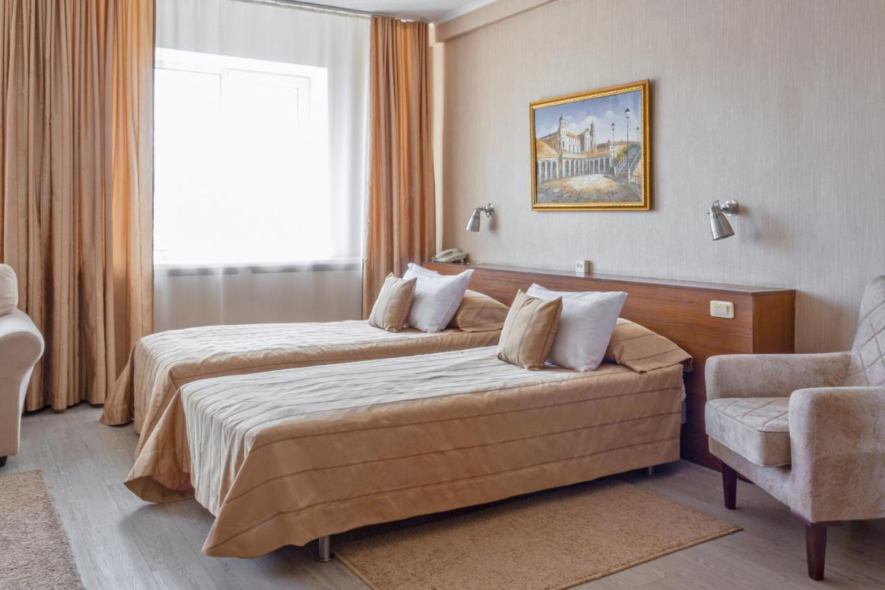 Аврора Wellness & Spa Hotel Čeljabinsk Esterno foto