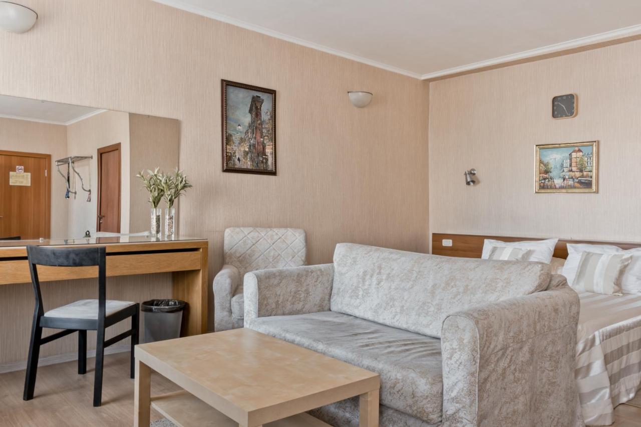 Аврора Wellness & Spa Hotel Čeljabinsk Esterno foto